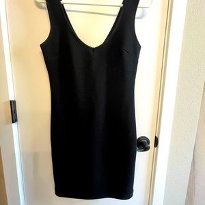 Bodycon V neck dress